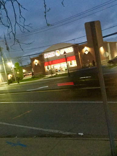 Dollar Store «FAMILY DOLLAR», reviews and photos, 1725 Union Blvd, Bay Shore, NY 11706, USA