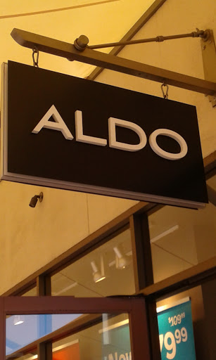 Clothing Store «Banana Republic Factory Store», reviews and photos, 100 Citadel Dr, Commerce, CA 90040, USA