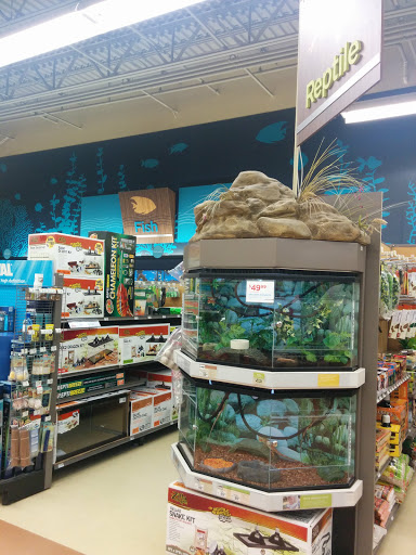 Pet Supply Store «Petco Animal Supplies», reviews and photos, 1621 Emmet St N, Charlottesville, VA 22901, USA