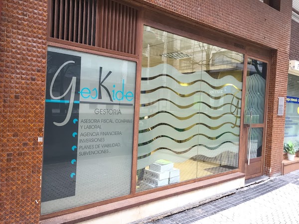 Gestión Administrativa y Tributaría Geskide, S.L.
