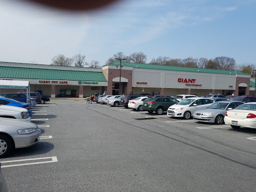 Grocery Store «Giant Food Stores», reviews and photos, 2910 Springfield Rd, Broomall, PA 19008, USA