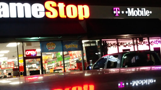 T-Mobile, 14405 FM 2100 Suite L, Crosby, TX 77532, USA, 