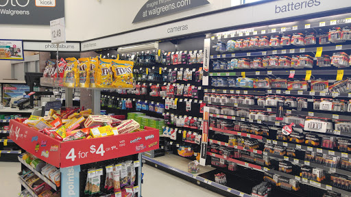 Drug Store «Walgreens», reviews and photos, 42025 Village Center Plaza, Aldie, VA 20105, USA