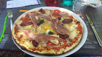 Pizza du Restaurant L'estaminet à Manzac-sur-Vern - n°7