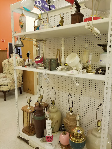 Thrift Store «Goodwill - Rogers», reviews and photos, 20870 Rogers Dr, Rogers, MN 55374, USA