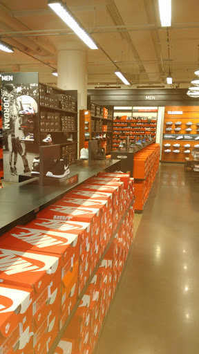 Sporting Goods Store «Nike Factory Store», reviews and photos, 1403 New York Ave NE, Washington, DC 20002, USA