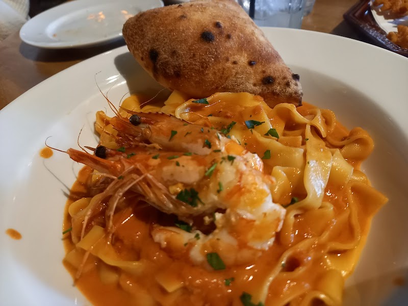 マザームーンカフェにて竹下屋の桃を使ったパスタとケーキの提供開始