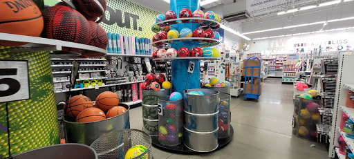 Variety Store «Five Below», reviews and photos, 6600 Spring Stuebner Rd Suite 156, Spring, TX 77389, USA