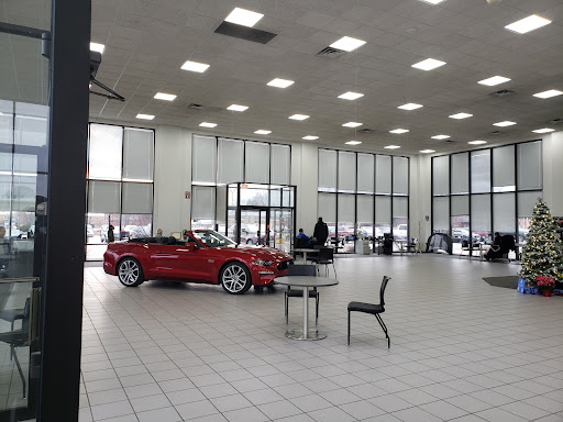 Ford Dealer «Ernie Von Schledorn Ford Lomira», reviews and photos, 700 East Ave, Lomira, WI 53048, USA