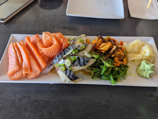 Shopping Mall «Gilroy Crossing Shopping Center», reviews and photos, 6915 Camino Arroyo, San Jose, CA 95112, USA