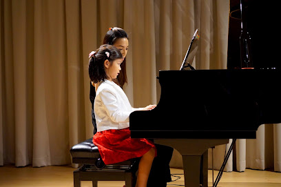 The Happy Pianist: Start Piano Lessons In Singapore