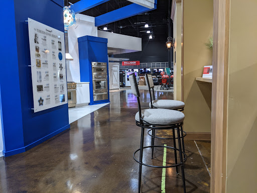 Furniture Store «Jeff Lynch Appliance & TV Ctr», reviews and photos, 17 Roper Mountain Road, Greenville, SC 29607, USA