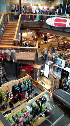 Camping Store «REI», reviews and photos, 1703 S Brentwood Blvd, Brentwood, MO 63144, USA