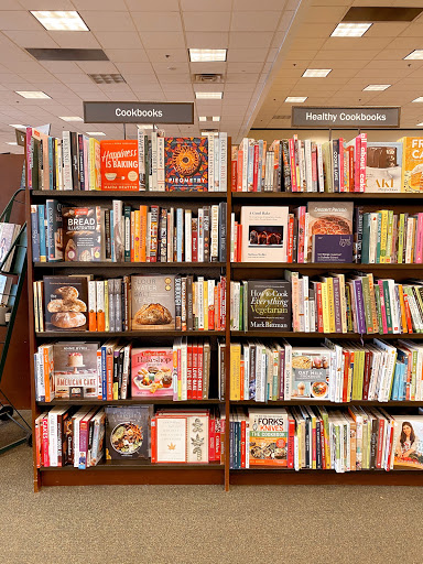 Book Store «Barnes & Noble», reviews and photos, 26751 Aliso Creek Rd, Aliso Viejo, CA 92656, USA
