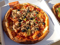 Plats et boissons du Pizzeria Juno Pizza à Bernières-sur-Mer - n°10