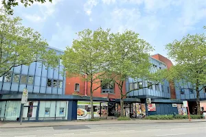 PiZ Pinneberg Einkaufszentrum image