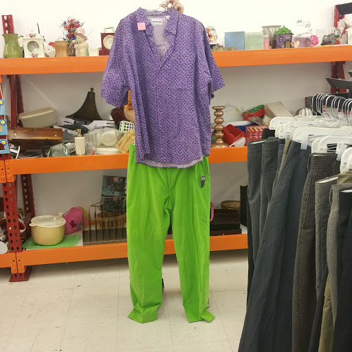 Thrift Store «Family Thrift Center», reviews and photos, 4335 W Glendale Ave, Glendale, AZ 85301, USA