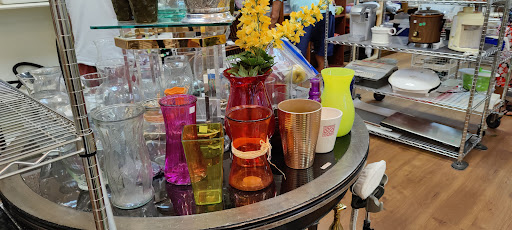 Thrift Store «Jupiter Medical Center Thrift Shop», reviews and photos, 205 Center St, Jupiter, FL 33458, USA