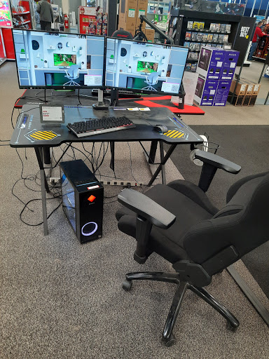 Electronics Store «Best Buy», reviews and photos, 3351 Mall Loop Dr, Joliet, IL 60431, USA