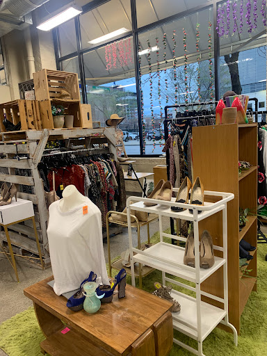 Non-Profit Organization «Goodwill Store & Donation Center», reviews and photos, 1201 W Washington Blvd, Chicago, IL 60607, USA