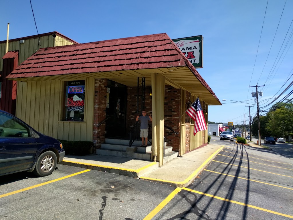 Pizzarama Drive-In 06320