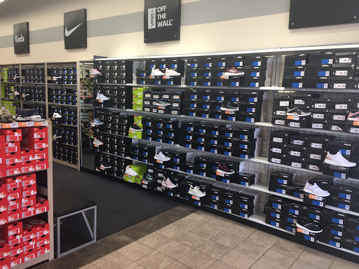 Shoe Store «Rack Room Shoes», reviews and photos, 3050 E Lohman Ave Ste E, Las Cruces, NM 88011, USA