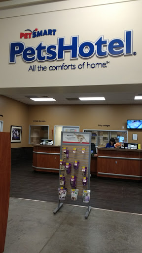 Pet Supply Store «PetSmart», reviews and photos, 1034 N El Camino Real, Encinitas, CA 92024, USA