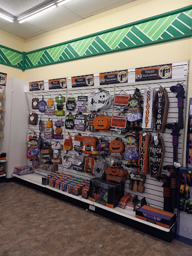 Dollar Store «Dollar Tree», reviews and photos, 2241 Citrus Blvd #107, Leesburg, FL 34748, USA