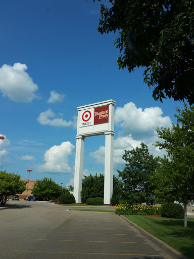 Grocery Store «Family Fresh Market», reviews and photos, 2351 Coulee Rd, Hudson, WI 54016, USA