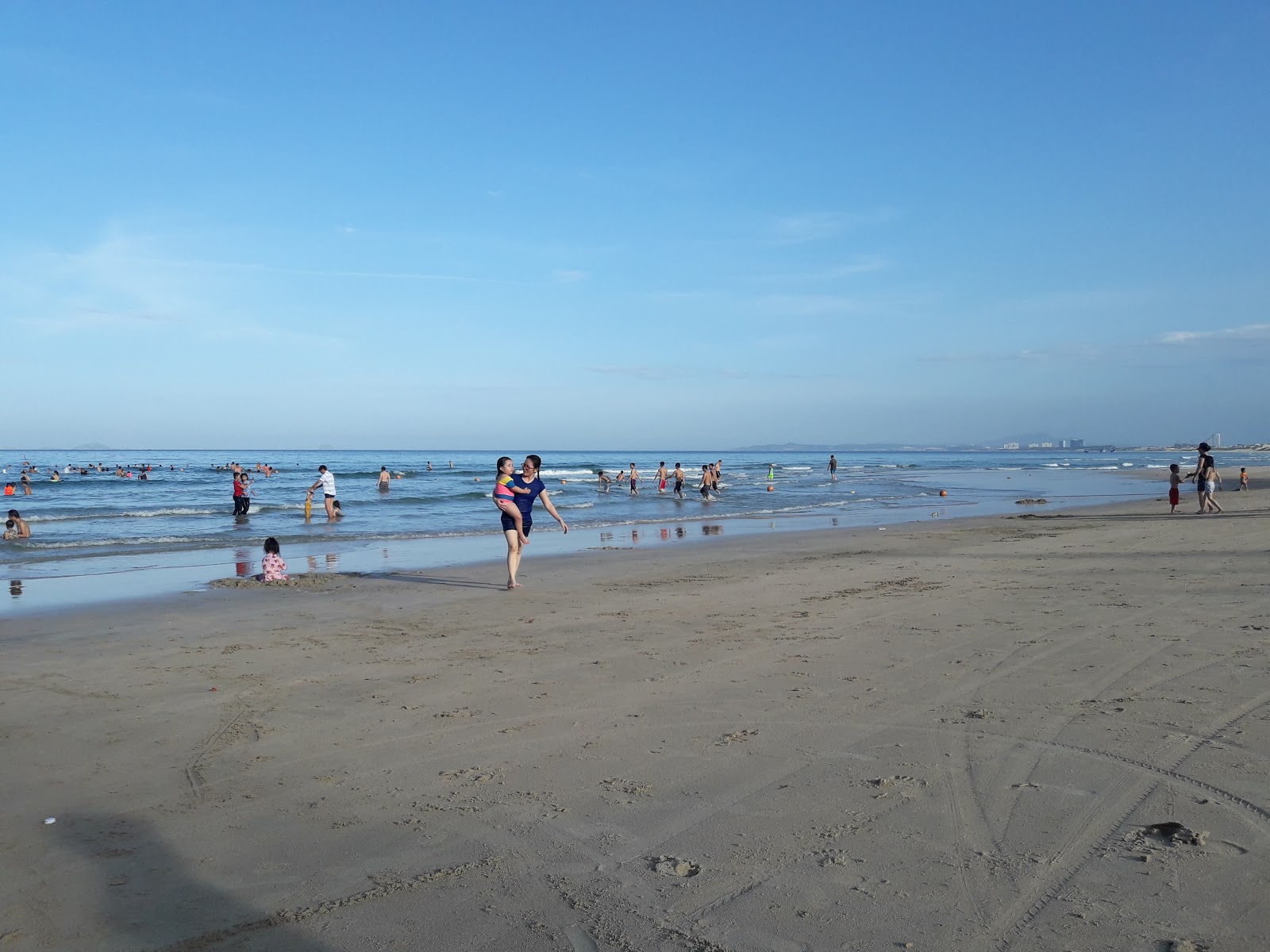 Photo de Nha Trang Beach avec droit et long