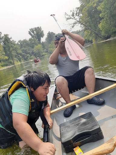 Canoe & Kayak Store «Cannon Falls Canoe and Bike Rental», reviews and photos, 615 N 5th St, Cannon Falls, MN 55009, USA