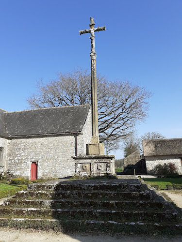 Croix de cimetière du Guerno à Le Guerno
