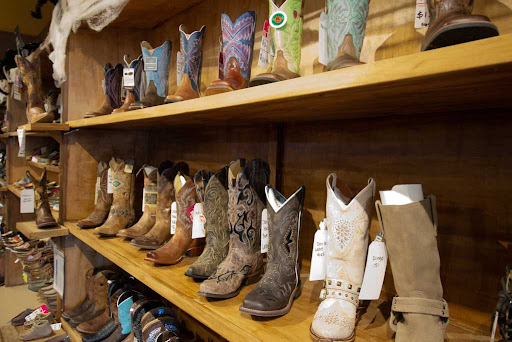 Tack Shop «Green Mountain Horse & Tack», reviews and photos, 1327 Sharon Copley Rd, Wadsworth, OH 44281, USA