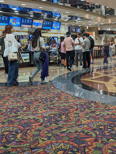 Shopping Mall «The Commons at Calabasas», reviews and photos, 4799 Commons Way, Calabasas, CA 91302, USA