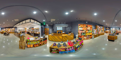 Cosmetics Store «LUSH», reviews and photos, 575 Bellevue Way NE #128, Bellevue, WA 98004, USA