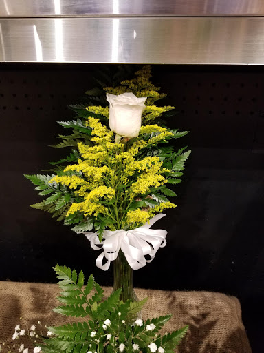 Grocery Store «Lowes Foods of Boone», reviews and photos, 267 New Market Centre, Boone, NC 28607, USA