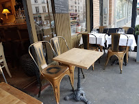 Atmosphère du Bistro Le Cru Rollin à Paris - n°7