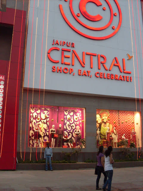 Central Mall