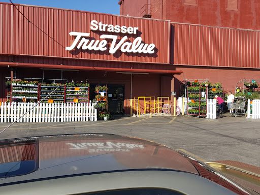 Home Improvement Store «Strasser True Value Hardware», reviews and photos, 910 Southwest Blvd, Kansas City, KS 66103, USA