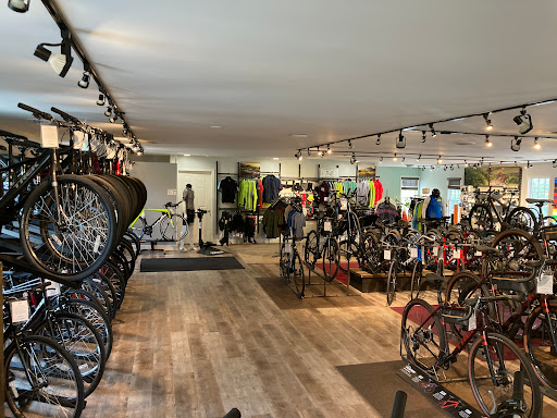 Bicycle Store «Towpath Bike», reviews and photos, 3 Schoen Pl, Pittsford, NY 14534, USA