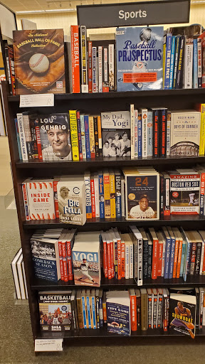 Book Store «Barnes & Noble», reviews and photos, 70 Worcester-Providence Turnpike, Millbury, MA 01527, USA