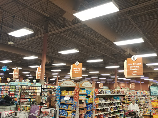 Supermarket «Giant Eagle Supermarket», reviews and photos, 36475 Euclid Ave, Willoughby, OH 44094, USA