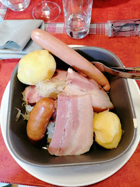 Choucroute d'Alsace du Auberge des Trois Châteaux hotel-restaurant à Eguisheim - n°7