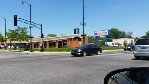 Tire Shop «Firestone Complete Auto Care», reviews and photos, 8801 Skokie Blvd, Skokie, IL 60077, USA