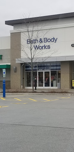 Bath and body works in Chicago