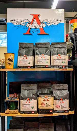 Gourmet Grocery Store «Beans & Barley», reviews and photos, 1901 E North Ave, Milwaukee, WI 53202, USA