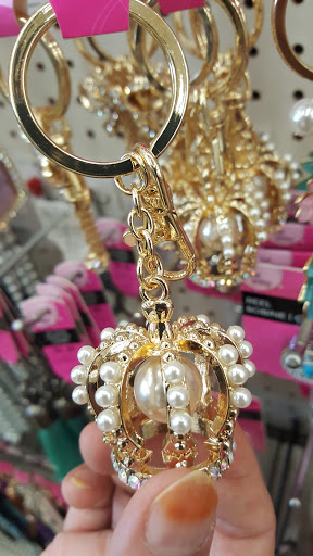 Craft Store «Michaels», reviews and photos, 860 Cobb Pl Blvd NW #140, Kennesaw, GA 30144, USA