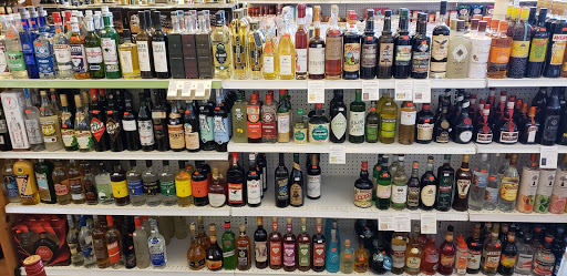 Liquor Store «41st Avenue Liquor», reviews and photos, 2155 41st Ave, Capitola, CA 95010, USA