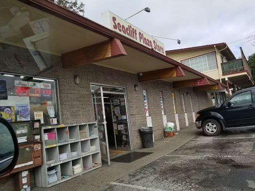 Seacliff Plaza Store, 219 State Park Dr, Aptos, CA 95003, USA, 