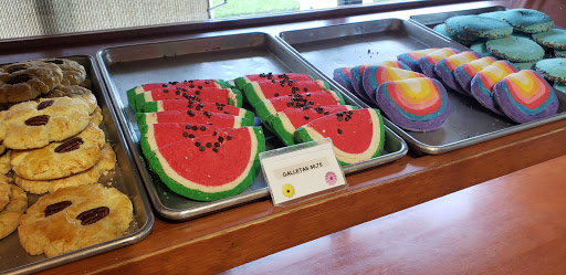 Grocery Store «Juarez Baking», reviews and photos, 1068 N Waco Ave, Wichita, KS 67203, USA